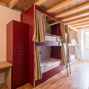 Hostal Antique, Pula